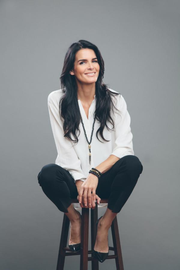 06 celebrity Angie RE 0143