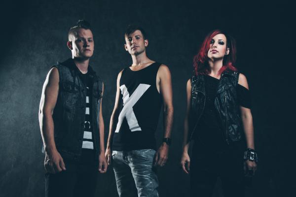 48 musicLNYX by Molnar 0128